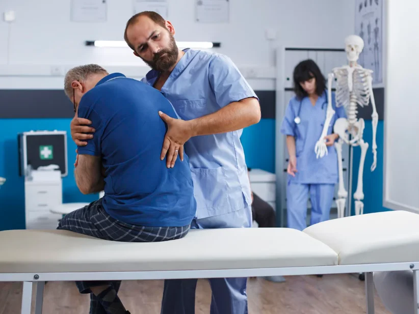 Sciatica at Ayurgreen Hospital